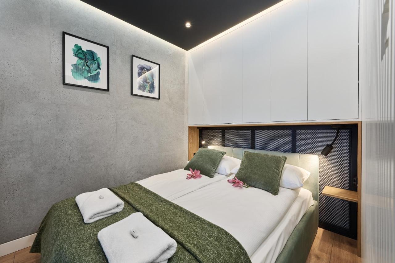 Lux Apartment Browary Wroclawskie By Noclegi Renters Esterno foto