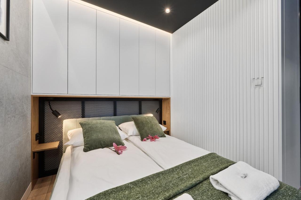 Lux Apartment Browary Wroclawskie By Noclegi Renters Esterno foto