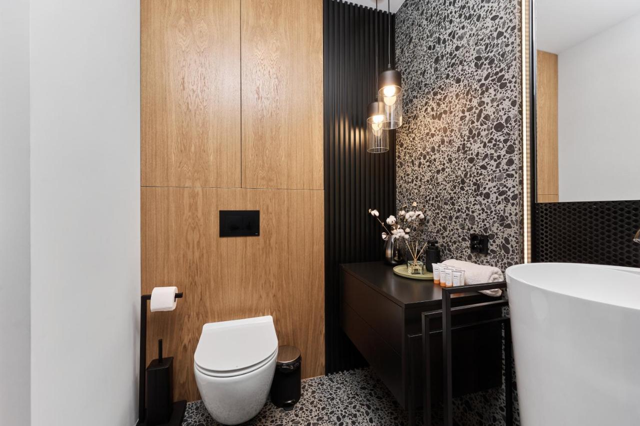 Lux Apartment Browary Wroclawskie By Noclegi Renters Esterno foto